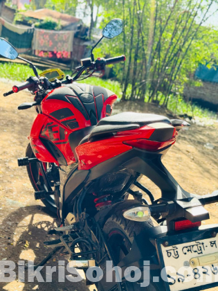 Suzuki Gixxer